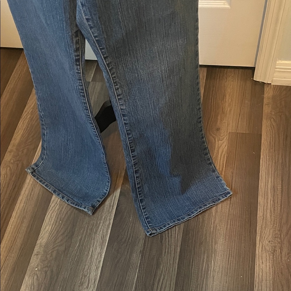 NWT jean star Women's Classic Blue Flare Jeans - Picture 3 of 11